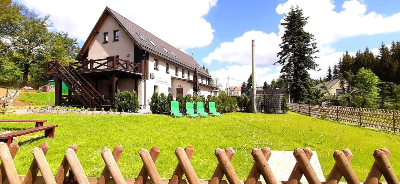 Hotel Penzion Studánka, Klíny Exteriér fotografie